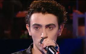 La giuria ne è estasiata: Michele Bravi Irriconoscibile Spunta L Imperdibile Scatto Del Passato