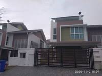 The township was developed by sime darby property, the property development arm of the malaysian conglomerate, sime darby berhad. Denai Alam Shah Alam Property Info Photos Statistics Land