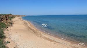 Где находится, какое море, где остановиться, пляжи, что посмотреть и как добраться. Foto Dikij Plyazh U Tobechika V Kerchi I Geroevke