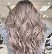 15 Photos Blond Cacao La Couleur A La Mode Pour 2019 Page 4 Cheveux Cheveux Blond Couleur Cheveux