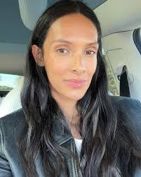 Sadie Burris's Instagram, Twitter & Facebook