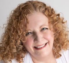 I work as an Angel Intuitive Counselor. I help people to connect to their  Angels and Divine Family to recieve love support and grace. I am a teacher  of mysticism and meditation.