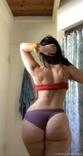 Hershikiss Nude OnlyFans Leaks (28 Photos) | TheFappening