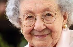 Deanna Buck's Instagram, Twitter & Facebook