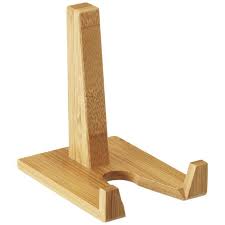 Pin By H Nirmal Kumar On Soporte Celular Wooden Display Stand Bamboo Plates Plate Display Stands
