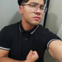 90+ "Christian Islas" profiles