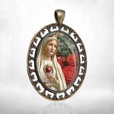 Our Lady Of Fatima Christian Catholic Medal Virgin Mary Etsy Lady Of Fatima Catholic Medals Virgin Mary