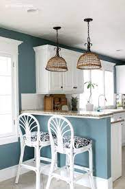 Benjamin moore blue veil 875 is a classic color that can brighten up your kitchen ceiling, especially if your kitchen has southern exposure. 21 Best Light Blue Kitchen Design And Decor Ideas For 2021