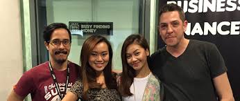 Ain maisarah bercerita tentang buku terbarunya aku mahu ke new york. Bfm The Business Station Podcast That Time Of Night Daiyan Trisha