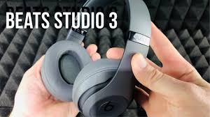Wirelessly share audio such as songs, podcasts or films with beats studio 3 wireless and another set of beats headphones or airpods with audio sharing 1. Beats Studio3 Wireless Over Ear Headphones Grey Unboxing Youtube