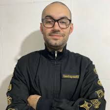 Kevin Lor's Instagram, Twitter & Facebook