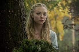 Amanda michelle seyfried (born december 3, 1985) is an american actress and singer. Red Riding Hood Movie Images Starring Amanda Seyfried Amanda Seyfried Photoshoot Amanda Seyfried Amanda Seyfried Hair