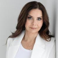 Sandra Price's Instagram, Twitter & Facebook