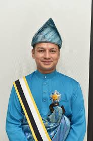 Kang aku hempok pakai lesong mak kau. Boy Iman Harap Anugerah Datuk Dari Pahang Dapat Tebus Maruah Sensasi Selebriti