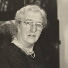 Isabel Wilson's Instagram, Twitter & Facebook