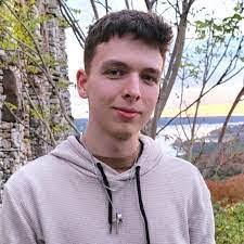 Dakota Haag's Instagram, Twitter & Facebook