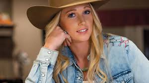 Amberley Snyder Featured