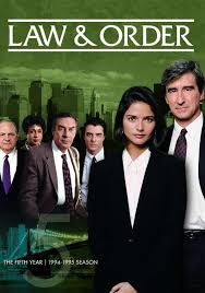 Enquêtes spéciales, sortie en 2003 dans la catégorie drame policier , n'est autre ne manquez pas l'occasion de visionner l'intégralité de la saison 18 de la série ncis : Saison 5 New York District New York Police Judiciaire Streaming Ou Regarder Les Episodes