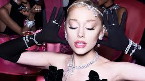 SWAROVSKI INVITES YOU TO THE « PARTY OF DREAMS » FOR ITS HOLIDAY 2024  CAMPAIGN