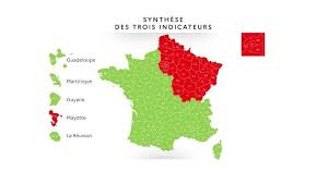 Zoom sur la carte de france avec ses régions.ancien et nouveau découpage du territoire français avec ses 27 régions et ses 13 nouvelles régions. Carte Du Deconfinement La Bourgogne Franche Comte Reste En Rouge