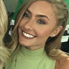 Mia's Closet (@miadallas)