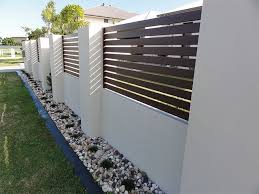 Knotwood Aluminiumzaune Sind Eine Schone Einzigartige Wartungsarme Alternative Alter Zaun Garten Aluminium Zaun Zaun