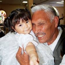 Frank Mendivil's Instagram, Twitter & Facebook