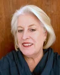 Joann Lino's Instagram, Twitter & Facebook