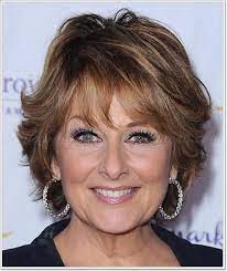 Not all the hairstyles for women over 60 should be super complicated, especially if you're a creative lady that can turn any simple style into a unique masterpiece! 65 Gracious Hairstyles For Women Over 60 Medium Hair Styles Hair Styles Womens Hairstyles