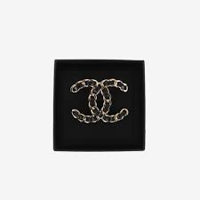 chanel broche