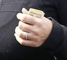 Kim Kardashian Wedding Band Kim Kardashian Wedding Kardashian Wedding Kim Kardashian Ring