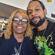 Hey guys came last week asking for peppa pig inspo here is what I did for  my daughter birthday