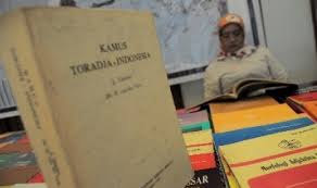 Bagaimana cara mencegah kepunahan bahasa daerah, ya?. 139 Bahasa Daerah Di Indonesia Terancam Punah Republika Online