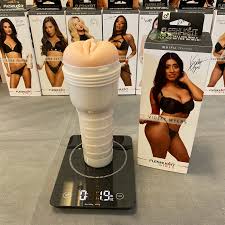 Violet Myers Fleshlight Review [Tried & Tested]