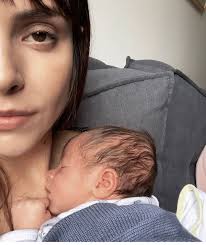 The following 4 files are in this category, out of 4 total. Titi Muller Posta Foto Com O Filho Benjamin Puerperio Quem Quem News