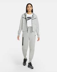 Sweat zippé femme nike bleu. Sweat A Capuche Entierement Zippe Nike Sportswear Tech Fleece Windrunner Pour Femme Nike Fr
