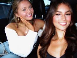 presley scarbrough (@presleyascarbrough) • รูปและวิดีโอ Instagram