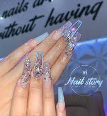 Not just for manicures, clear nail varnish has purposes that extend way beyond beauty. New Years Nails Design Ideas Clear Glitter Nails New Years Nail Designs Clear Nail Designs