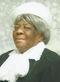 Eliza Downs's Instagram, Twitter & Facebook