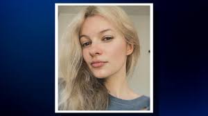 Phụ nữ bị đâm chết trên tàu ở Charlotte; nghi phạm bị bắt sau vụ tấn công  ngẫu nhiên : r/news