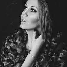 verse f dm baby i've been here before. Lisa Lois Boeken Of Inhuren Easybookings