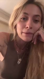 Michael Jackson Shares Sweet Story of His Llama, Louie