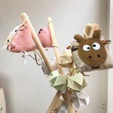 Nouveau Point De Vente A Issy Les Moulineaux Tours De Lits Poufs Et Berlingots Sont En Place Chez Planete Artz In 2020 Burlap Bag Reusable Tote Reusable Tote Bags