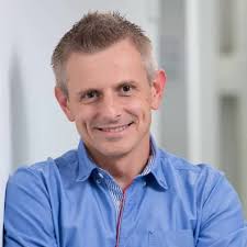 Robert Dobay — Speakers — MERIT