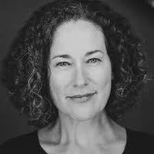 Melissa Maeder's Instagram, Twitter & Facebook