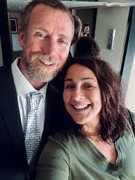 Linda Burroughs's Instagram, Twitter & Facebook