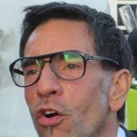 900+ profils pour “Barry