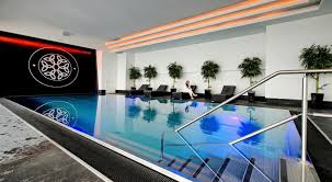 These hotels in bruges are highly rated by couples: Reservation De Groupe La Reserve Knokke Heist 8300