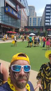 Savannah Bananas Busch Stadium Pregame