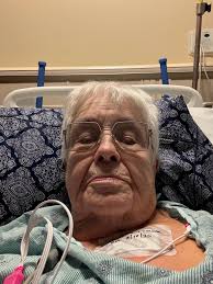 Carole Hoff (@carole.hoff.3) • Facebook